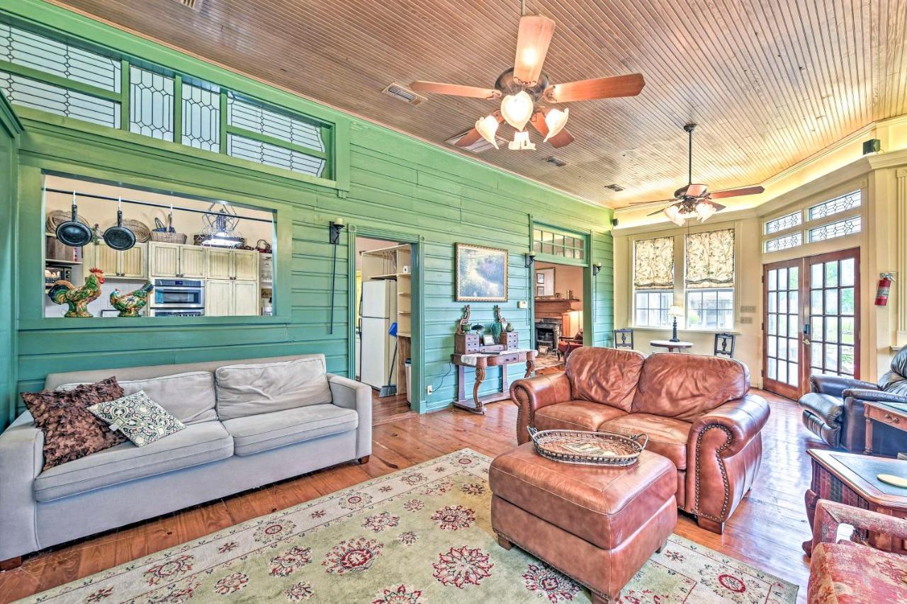 The Lilly House Historic Glen Rose Home With Porch! Esterno foto
