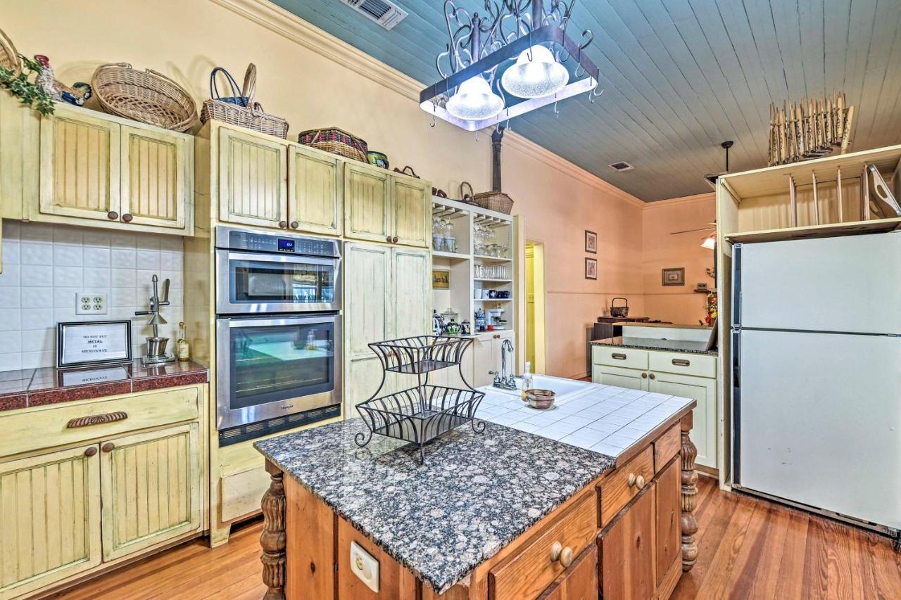 The Lilly House Historic Glen Rose Home With Porch! Esterno foto