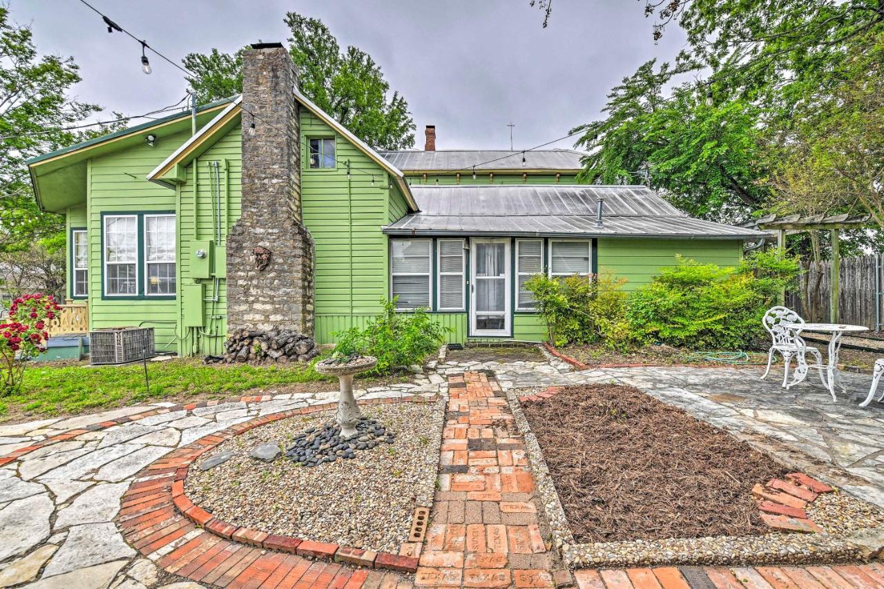 The Lilly House Historic Glen Rose Home With Porch! Esterno foto